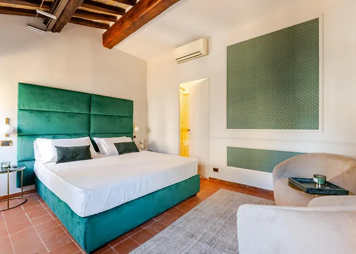 Giulia Penthouse - 5 Min Piazza Navona Apartment