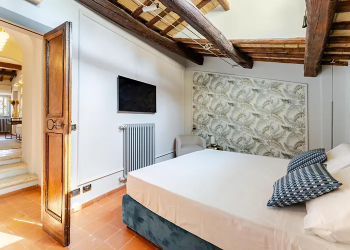 Apartment Giulia Penthouse - 5 Min Piazza Navona